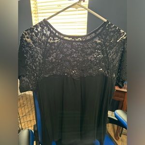Torrid Black lace top 1 plus
